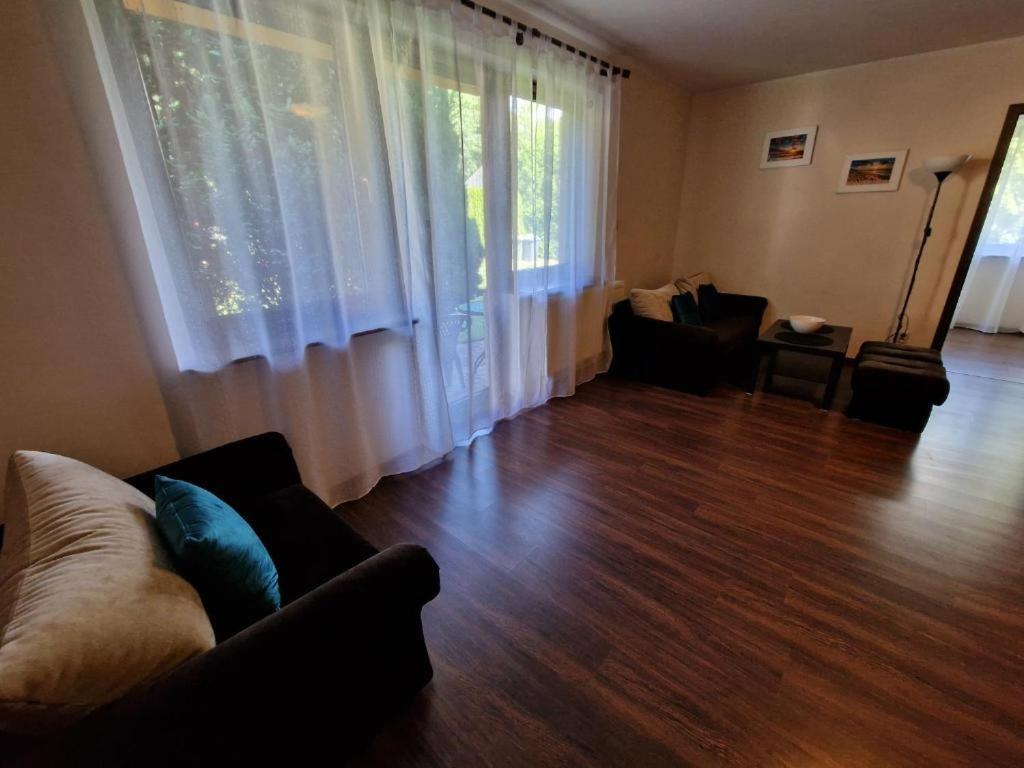 Morska Perla Bed & Breakfast Rewal Eksteriør bilde